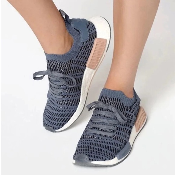 adidas Shoes - Adidas original sneakers 👟
